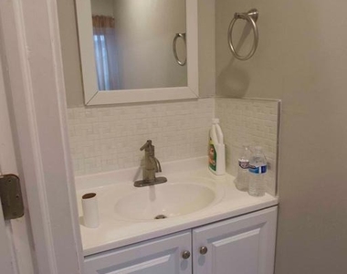 1734 S Ringgold Street - Photo Thumbnail 5