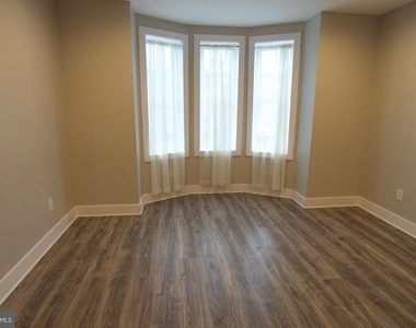 1734 S Ringgold Street - Photo Thumbnail 9