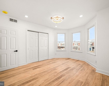 6128 Chestnut Street - Photo Thumbnail 7