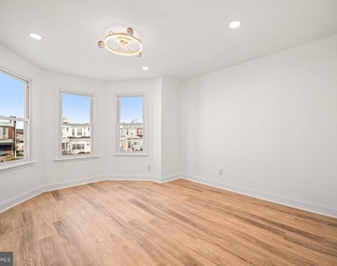 6128 Chestnut Street - Photo Thumbnail 6