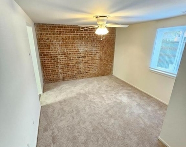 19323 Club House - Photo Thumbnail 6