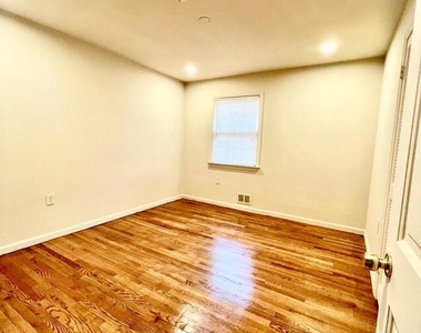 7510 Sanner Road W - Photo Thumbnail 12