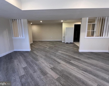 7510 Sanner Road W - Photo Thumbnail 20
