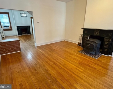 112 E 3rd Street - Photo Thumbnail 3