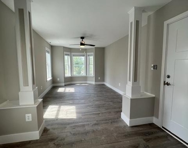 4114 3rd Street - Photo Thumbnail 6
