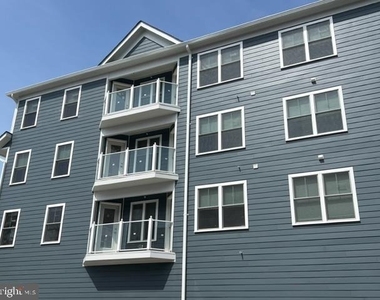 4114 3rd Street - Photo Thumbnail 2