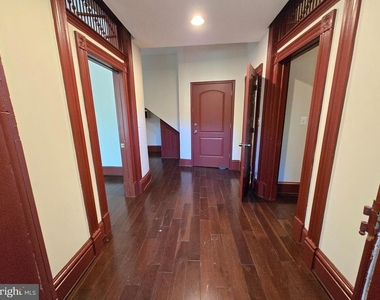 804 Hollins Street - Photo Thumbnail 26