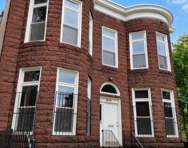 804 Hollins Street - Photo Thumbnail 5