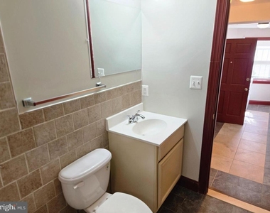 804 Hollins Street - Photo Thumbnail 34