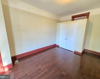 804 Hollins Street - Photo Thumbnail 30