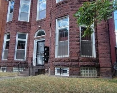 804 Hollins Street - Photo Thumbnail 6
