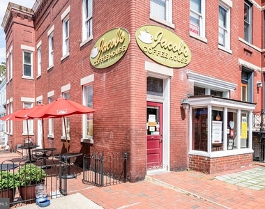 1302 E Capitol Street Ne - Photo Thumbnail 19