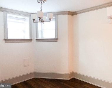1302 E Capitol Street Ne - Photo Thumbnail 5