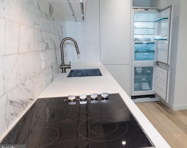 1443 Euclid Street Nw - Photo Thumbnail 3