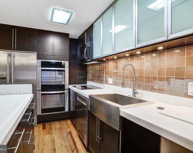 1718 P Street Nw - Photo Thumbnail 4