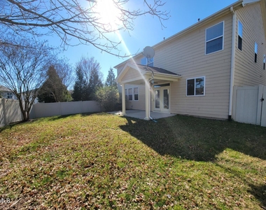 302 Lime Creek Court - Photo Thumbnail 26