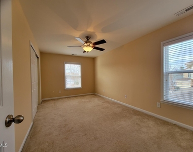 302 Lime Creek Court - Photo Thumbnail 22