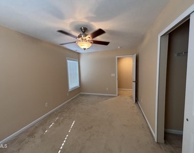 302 Lime Creek Court - Photo Thumbnail 35