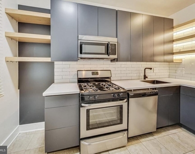 1010 25th Street Nw - Photo Thumbnail 8