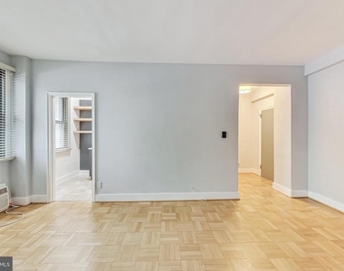 1010 25th Street Nw - Photo Thumbnail 6