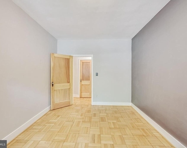 1010 25th Street Nw - Photo Thumbnail 13
