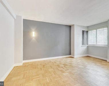 1010 25th Street Nw - Photo Thumbnail 4