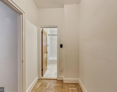 1010 25th Street Nw - Photo Thumbnail 14
