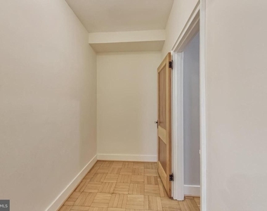 1010 25th Street Nw - Photo Thumbnail 15