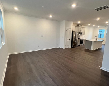 2305 Oakwood Meadows Court - Photo Thumbnail 25