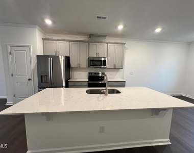 2305 Oakwood Meadows Court - Photo Thumbnail 20