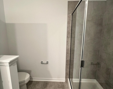 2305 Oakwood Meadows Court - Photo Thumbnail 14