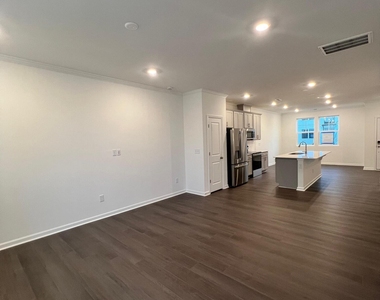 2305 Oakwood Meadows Court - Photo Thumbnail 21