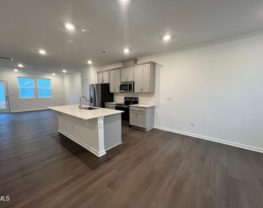 2305 Oakwood Meadows Court - Photo Thumbnail 23