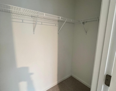 2305 Oakwood Meadows Court - Photo Thumbnail 4