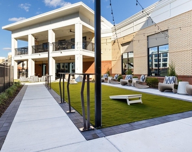 3905 Mahal Avenue - Photo Thumbnail 6