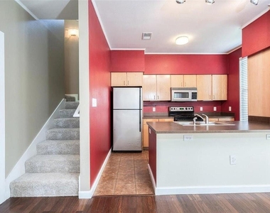 1201 Grove Blvd - Photo Thumbnail 5