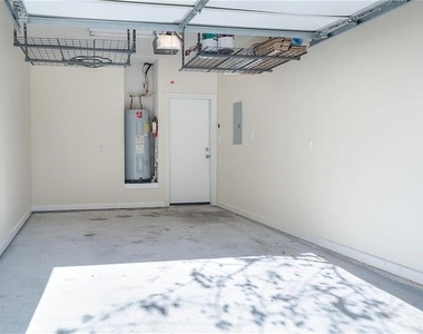 1201 Grove Blvd - Photo Thumbnail 21