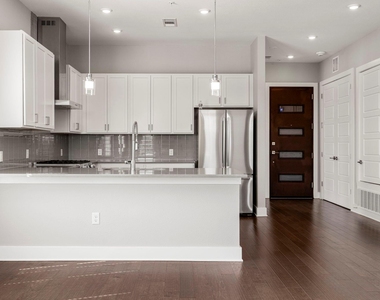 4501 Jackson Ave - Photo Thumbnail 8