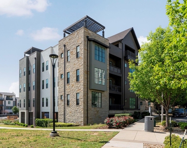4501 Jackson Ave - Photo Thumbnail 1