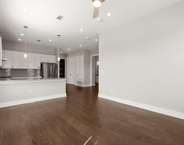 4501 Jackson Ave - Photo Thumbnail 11