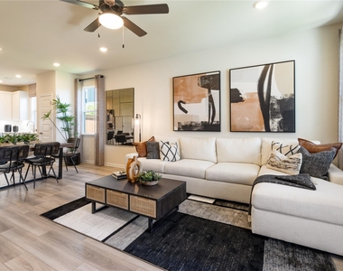 2428 Ekvall Dr - Photo Thumbnail 9