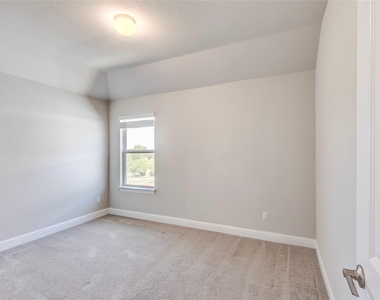 113 Riverhill Dr - Photo Thumbnail 28