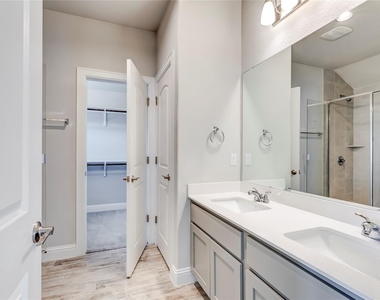 113 Riverhill Dr - Photo Thumbnail 26