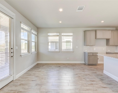 113 Riverhill Dr - Photo Thumbnail 21