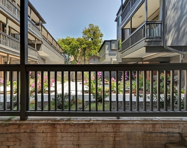 3301 Red River St - Photo Thumbnail 23