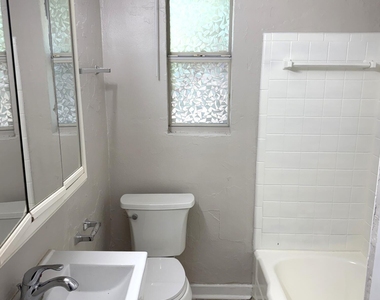 5616 Atlee Avenue - Photo Thumbnail 6