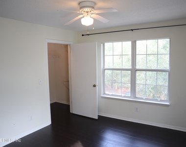 7701 Timberlin Park Boulevard - Photo Thumbnail 8