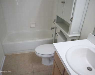 7701 Timberlin Park Boulevard - Photo Thumbnail 10