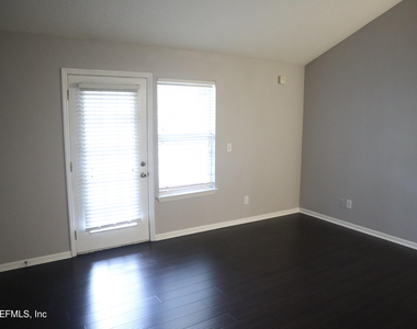 7701 Timberlin Park Boulevard - Photo Thumbnail 6