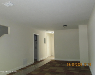 1200 Bretta Street - Photo Thumbnail 3